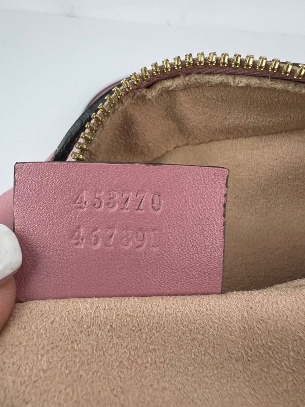 Gucci Guccissima Camera Pink Leather Crossbody Bag - Picture 6 of 15